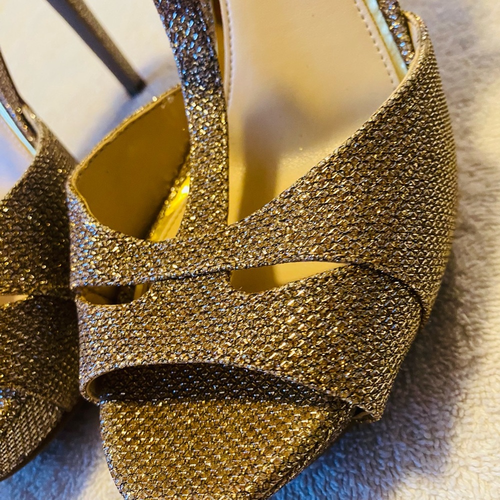 Brand New Heels By JESSICA SIMPSON - Heel Height Is 5 Inches - Size 8 M - box 21 - Picture 3 of 6